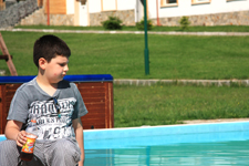  Осигурете си удоволствие в нашия басейн :: 